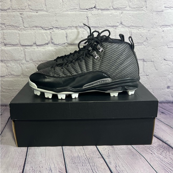 Air Jordan XII Retro MCS Molded Baseball Cleats. M 8.5 Only worn onto the field - Picture 2 of 16